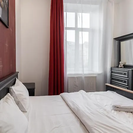 Halytska Apartment *